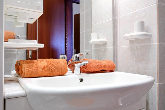 Apartment Sara Пировац Екстериор снимка