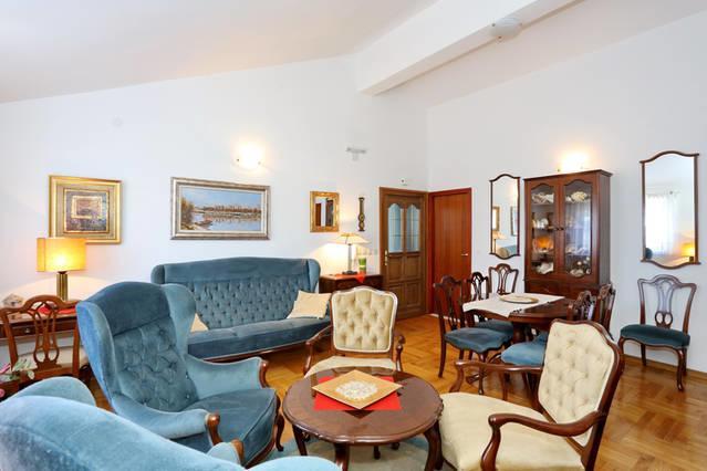 Apartment Sara Пировац Екстериор снимка